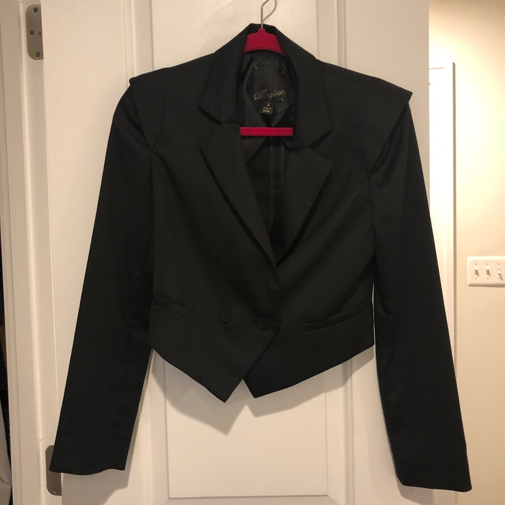 MCGINN tuxedo cropped blazer